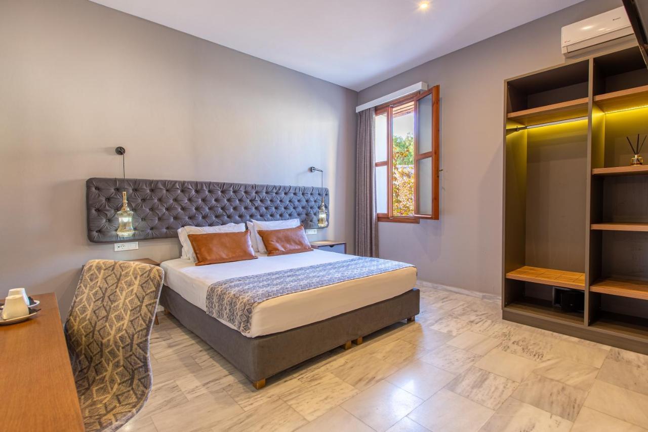 Minaret Suites And Apartments La Canea Esterno foto